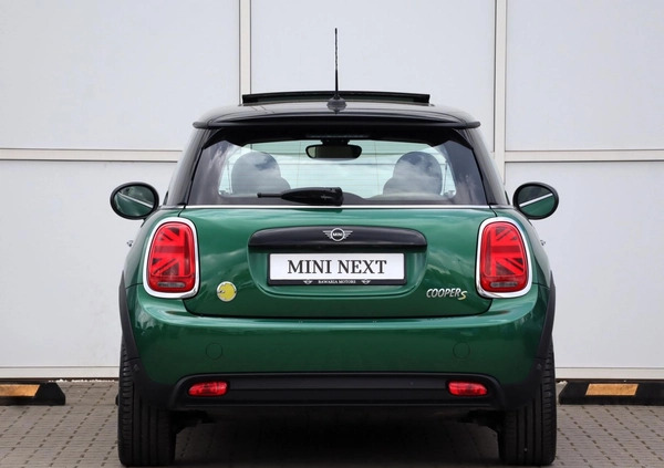 MINI Cooper cena 139900 przebieg: 2250, rok produkcji 2023 z Żukowo małe 277